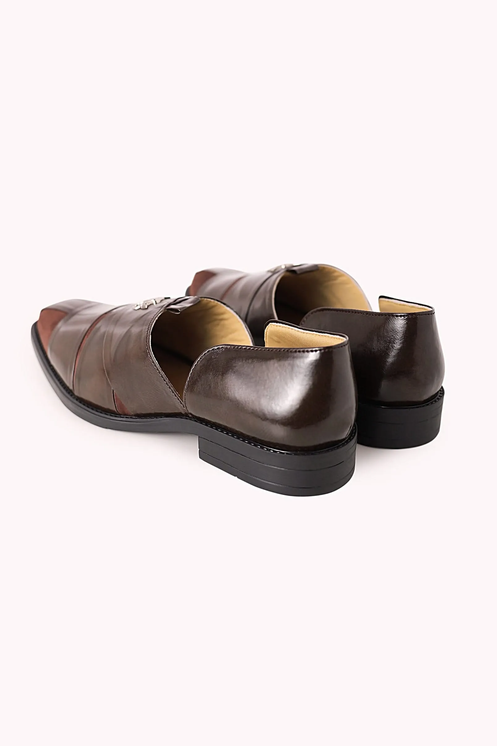 Brown Juttis with Block Heels