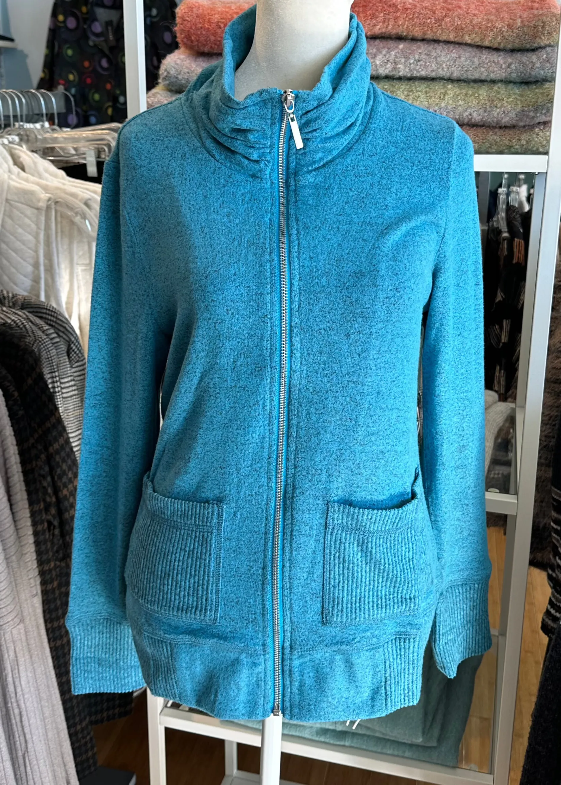Escape Cozy Zip Jacket