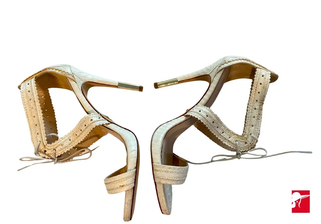Pour la Victoire Shanna pumps size 8